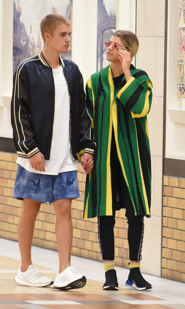TOKYO, JAPAN - AUGUST 14:  Justin Bieber and Sofia Richie are seen at Yaesu shopping mall on August 14, 2016 in Tokyo, Japan.  (Photo by Jun Sato/GC Images)